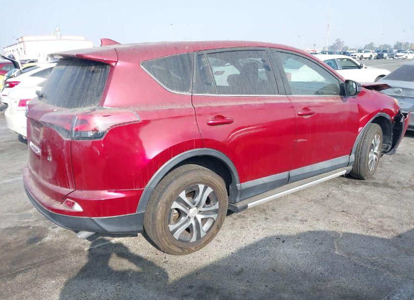 Photo 4 of 2018 Toyota Rav4 LE (VIN 2T3ZFREV5JW501994)