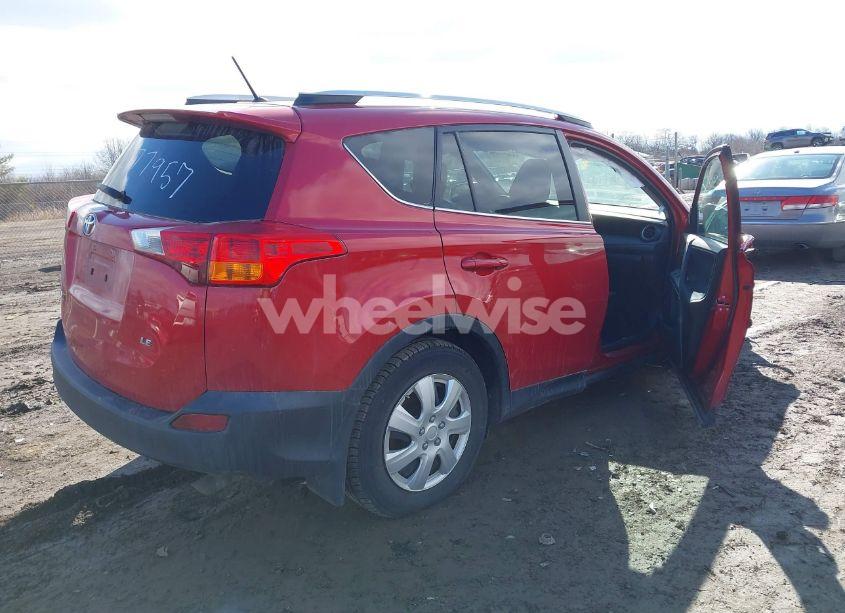 Photo 4 of 2014 Toyota Rav4 LE (VIN 2T3ZFREV6EW077957)
