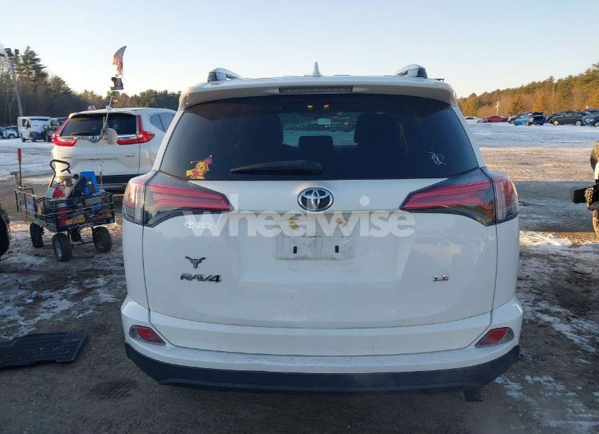 Photo 16 of 2016 Toyota Rav4 LE (VIN 2T3ZFREV6GW259676)