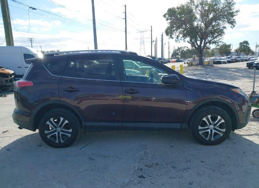 Photo 14 of 2016 Toyota Rav4 LE (VIN 2T3ZFREV6GW278776)