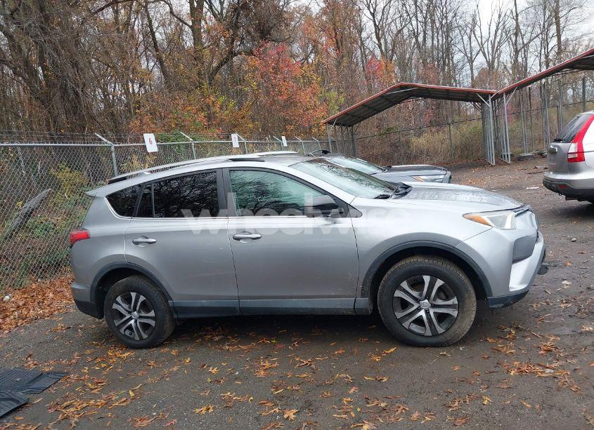 Photo 13 of 2017 Toyota Rav4 LE (VIN 2T3ZFREV6HW318405)