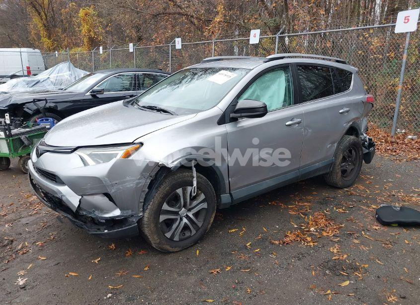Photo 2 of 2017 Toyota Rav4 LE (VIN 2T3ZFREV6HW318405)