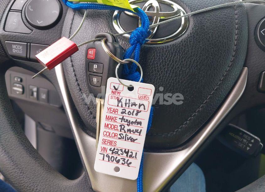 Photo 11 of 2018 Toyota Rav4 LE (VIN 2T3ZFREV6JW423421)