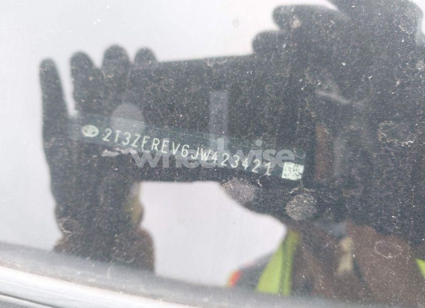 Photo 9 of 2018 Toyota Rav4 LE (VIN 2T3ZFREV6JW423421)