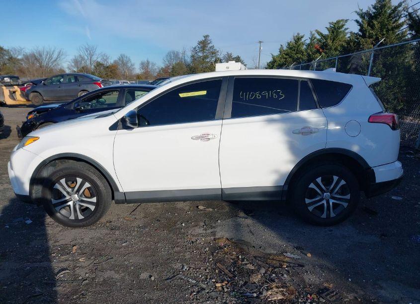 Photo 14 of 2018 Toyota Rav4 LE (VIN 2T3ZFREV6JW442647)