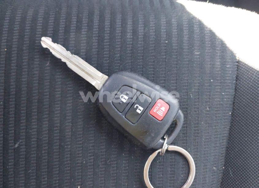 Photo 11 of 2018 Toyota Rav4 LE (VIN 2T3ZFREV6JW464132)