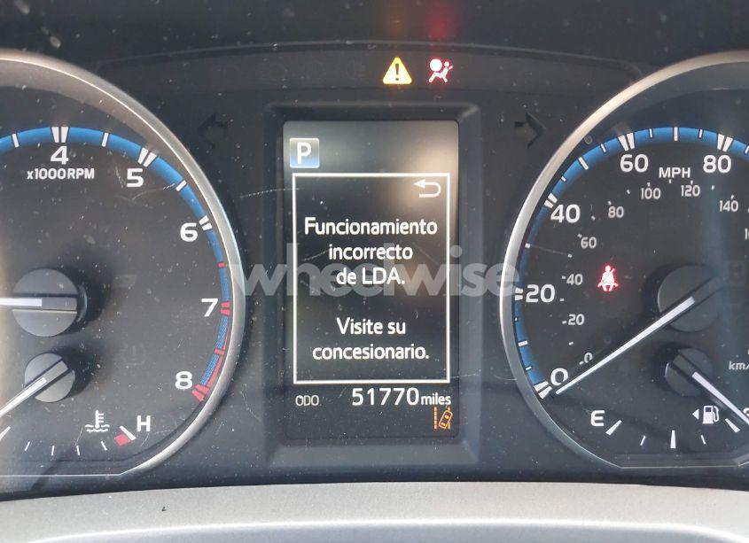 Photo 15 of 2018 Toyota Rav4 LE (VIN 2T3ZFREV6JW464132)