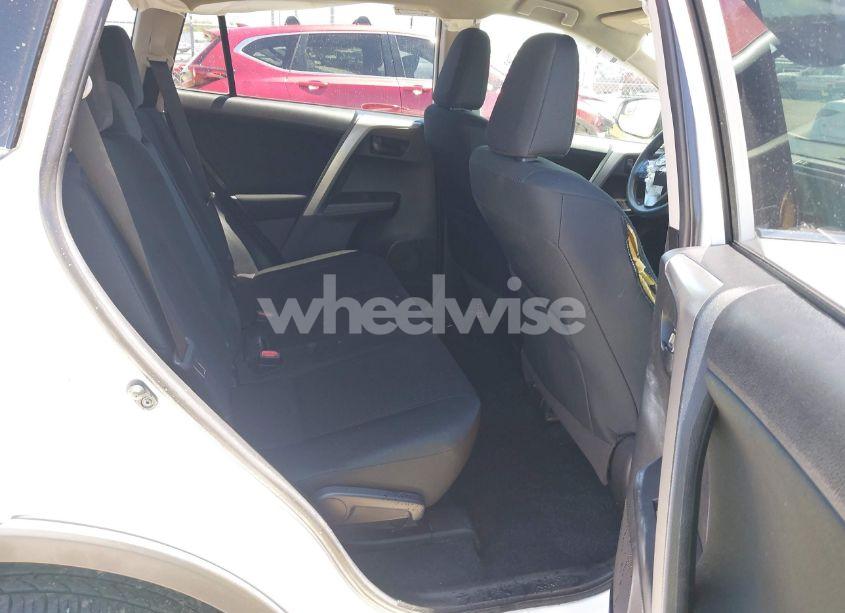 Photo 8 of 2018 Toyota Rav4 LE (VIN 2T3ZFREV6JW464132)