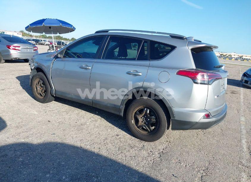 Photo 3 of 2018 Toyota Rav4 LE (VIN 2T3ZFREV6JW483599)