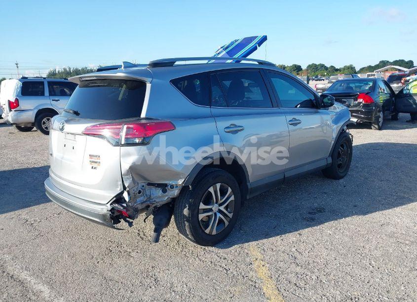 Photo 4 of 2018 Toyota Rav4 LE (VIN 2T3ZFREV6JW483599)