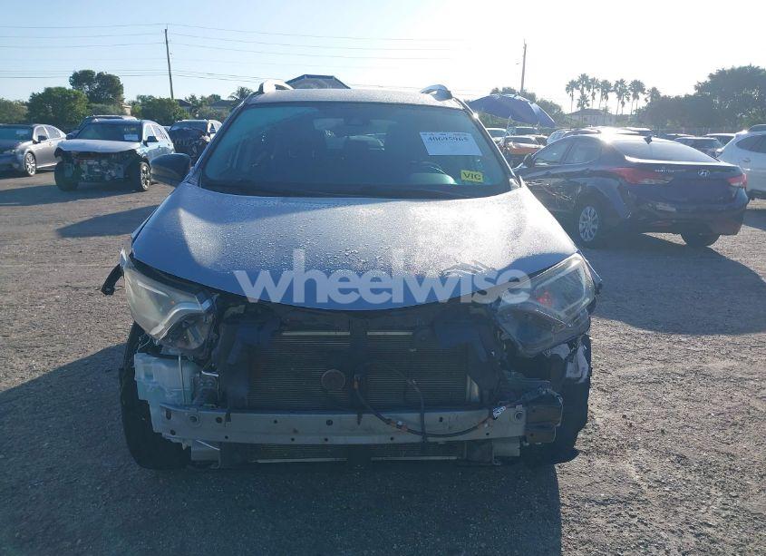 Photo 6 of 2018 Toyota Rav4 LE (VIN 2T3ZFREV6JW483599)