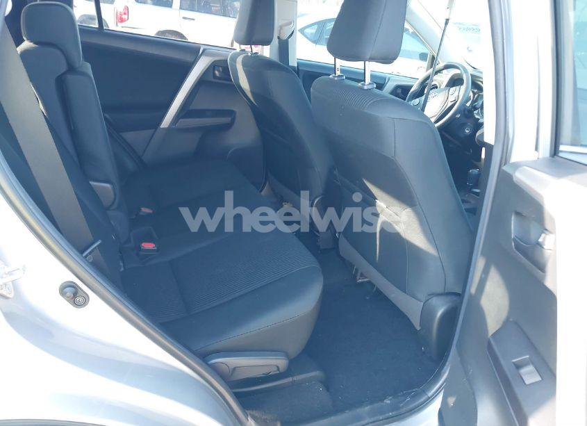 Photo 8 of 2018 Toyota Rav4 LE (VIN 2T3ZFREV6JW483599)