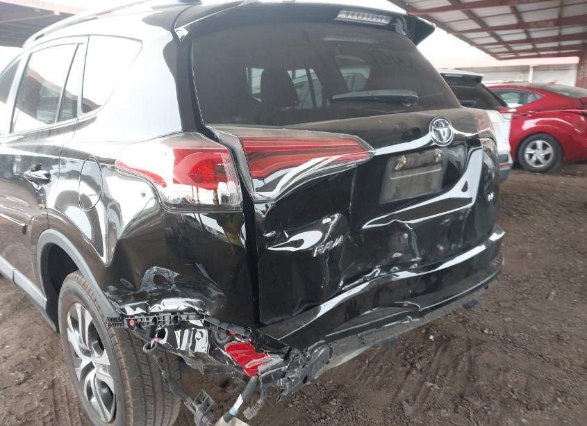 Photo 6 of 2018 Toyota Rav4 LE (VIN 2T3ZFREV6JW496143)