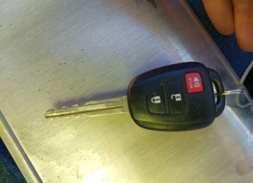 Photo 11 of 2014 Toyota Rav4 LE (VIN 2T3ZFREV7EW114305)