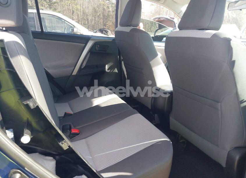 Photo 8 of 2015 Toyota Rav4 LE (VIN 2T3ZFREV7FW159312)