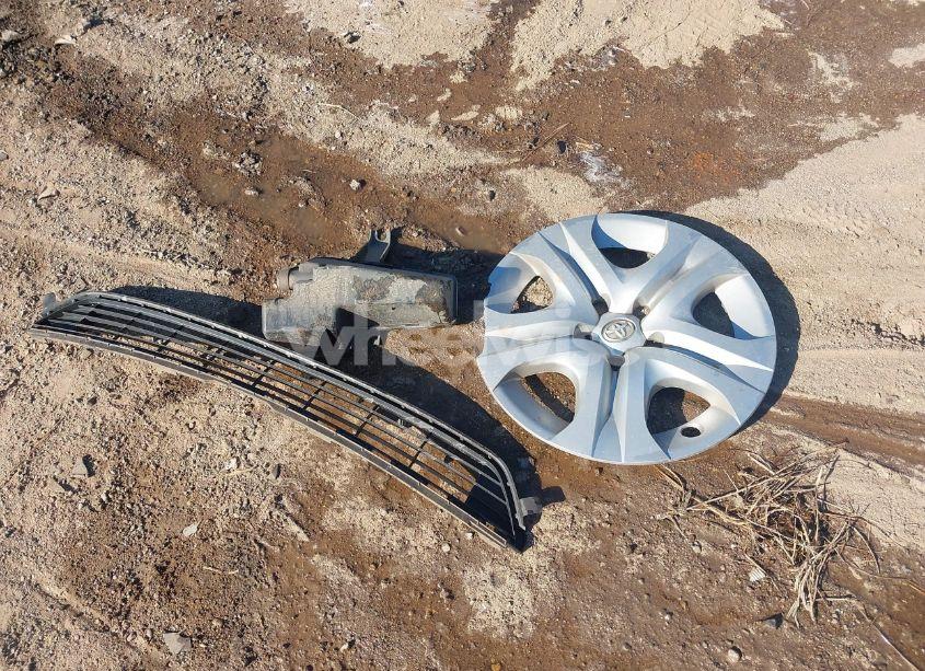 Photo 12 of 2015 Toyota Rav4 LE (VIN 2T3ZFREV7FW194416)