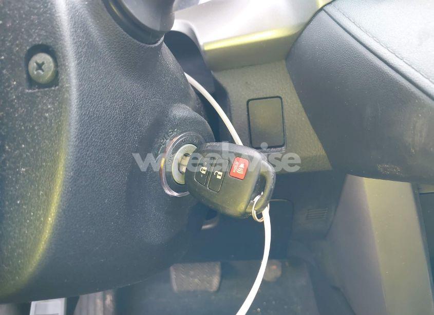 Photo 11 of 2016 Toyota Rav4 LE (VIN 2T3ZFREV7GW236097)