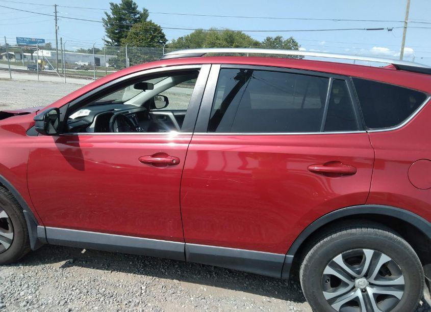 Photo 15 of 2016 Toyota Rav4 LE (VIN 2T3ZFREV7GW286241)