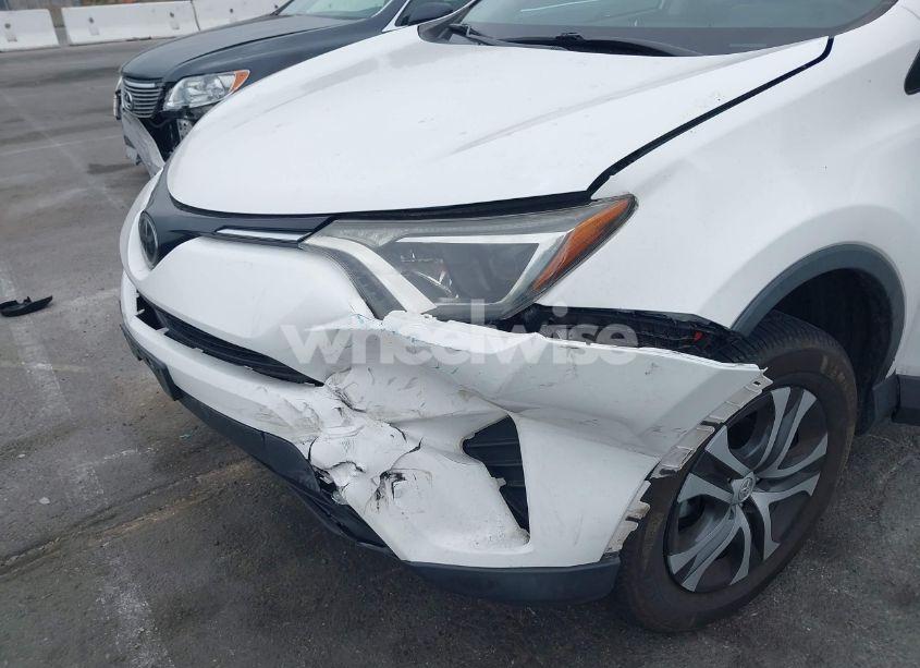 Photo 6 of 2017 Toyota Rav4 LE (VIN 2T3ZFREV7HW404547)