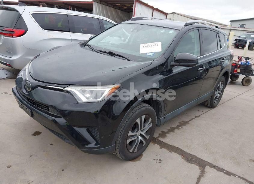 Photo 2 of 2018 Toyota Rav4 LE (VIN 2T3ZFREV7JW426988)