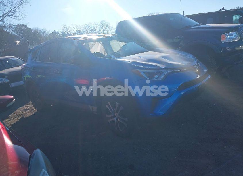 2018 Toyota Rav4 LE (VIN 2T3ZFREV7JW439496) main photo