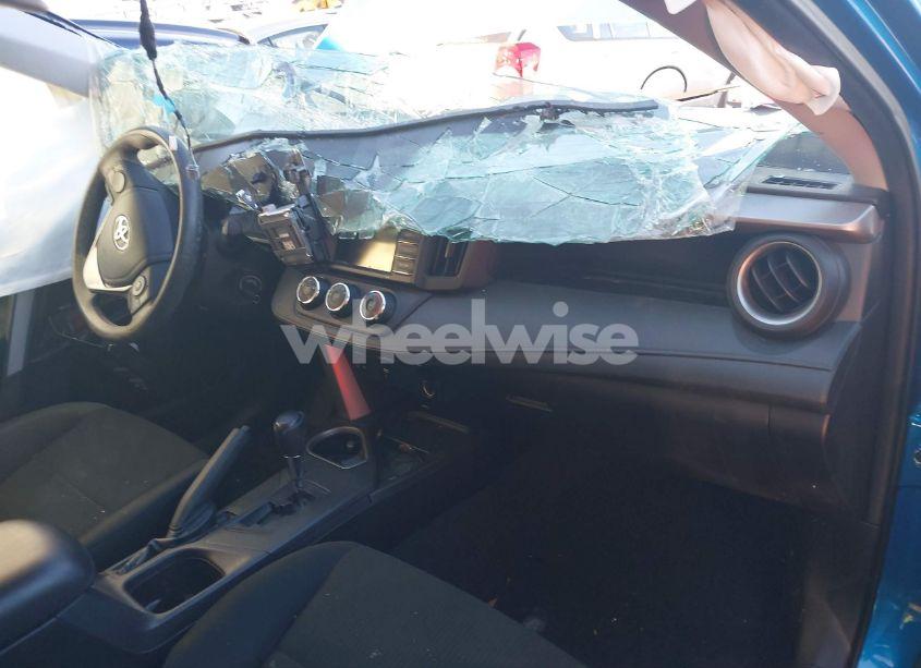 Photo 5 of 2018 Toyota Rav4 LE (VIN 2T3ZFREV7JW439496)