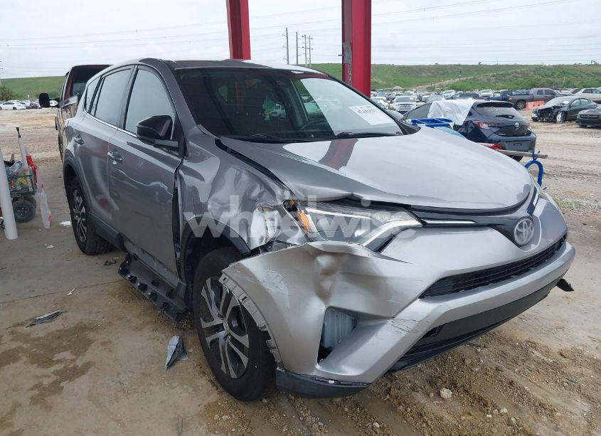 2018 Toyota Rav4 LE (VIN 2T3ZFREV7JW445945) main photo