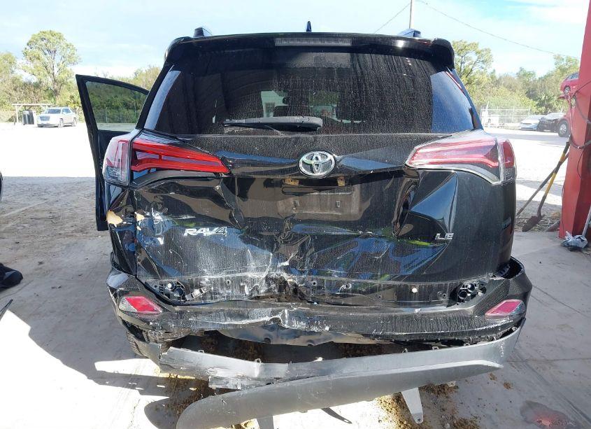 Photo 6 of 2018 Toyota Rav4 LE (VIN 2T3ZFREV7JW474815)