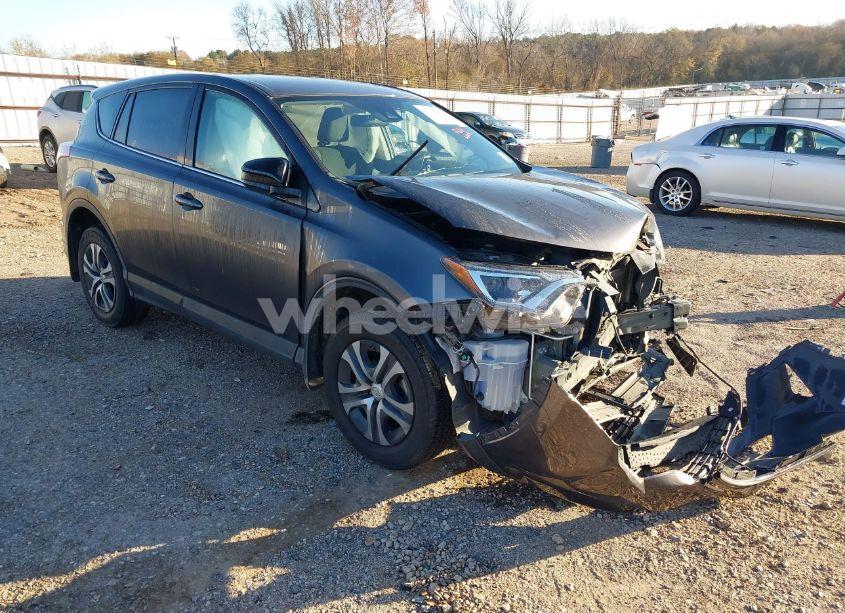 2018 Toyota Rav4 LE (VIN 2T3ZFREV7JW517761) main photo