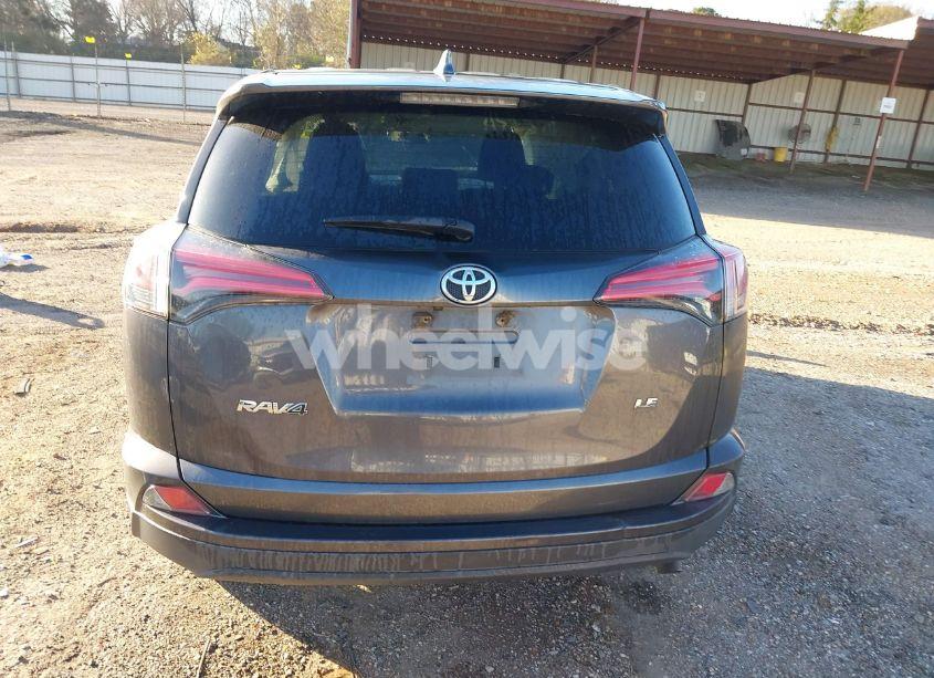 Photo 17 of 2018 Toyota Rav4 LE (VIN 2T3ZFREV7JW517761)