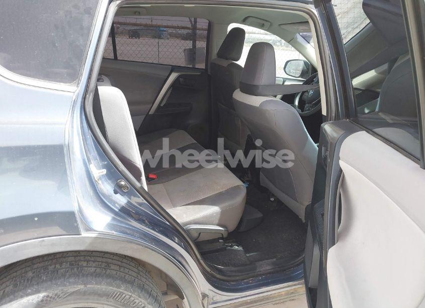 Photo 8 of 2013 Toyota Rav4 LE (VIN 2T3ZFREV8DW071026)