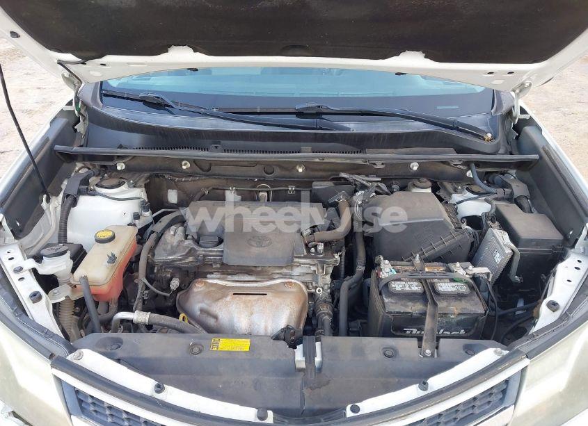 Photo 10 of 2014 Toyota Rav4 LE (VIN 2T3ZFREV8EW075319)