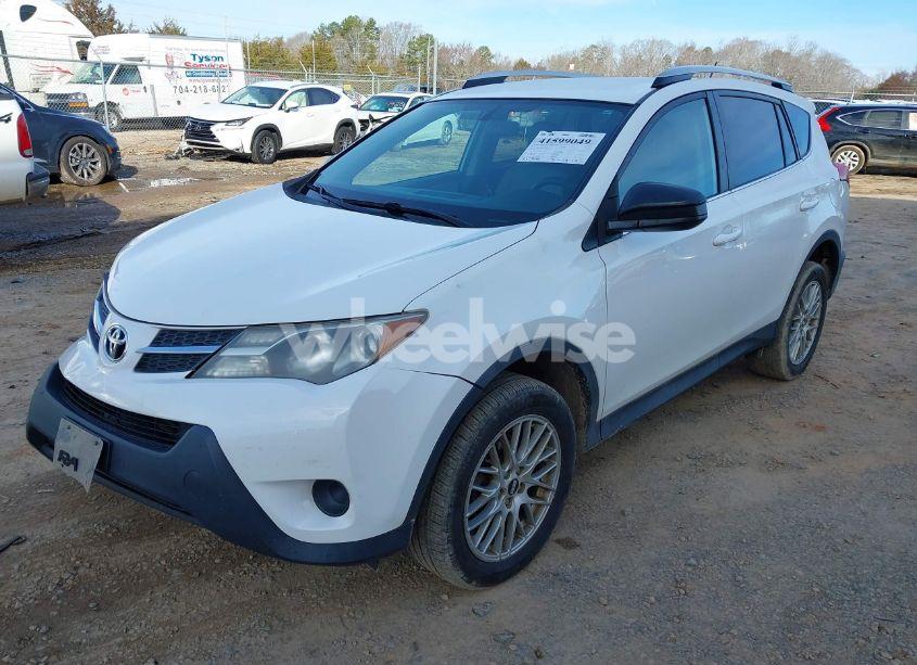 Photo 2 of 2014 Toyota Rav4 LE (VIN 2T3ZFREV8EW075319)