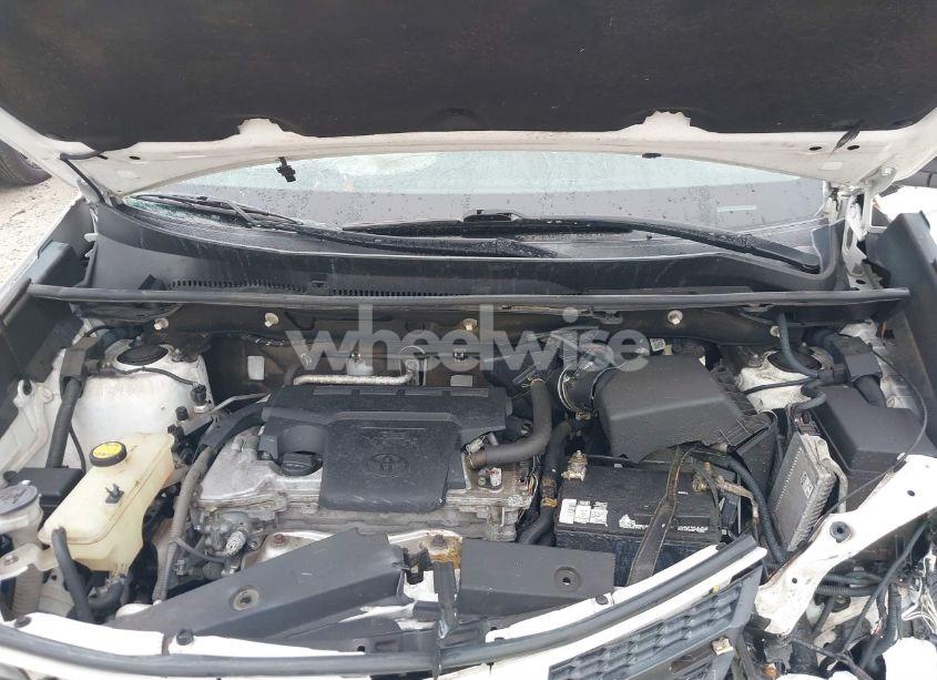 Photo 10 of 2014 Toyota Rav4 LE (VIN 2T3ZFREV8EW100266)