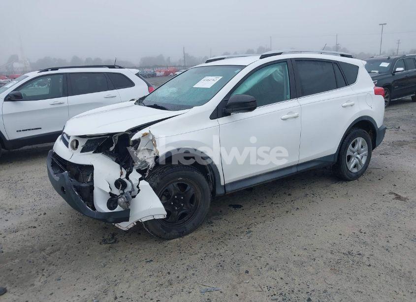 Photo 2 of 2014 Toyota Rav4 LE (VIN 2T3ZFREV8EW100266)