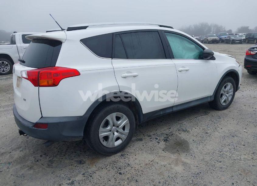Photo 4 of 2014 Toyota Rav4 LE (VIN 2T3ZFREV8EW100266)