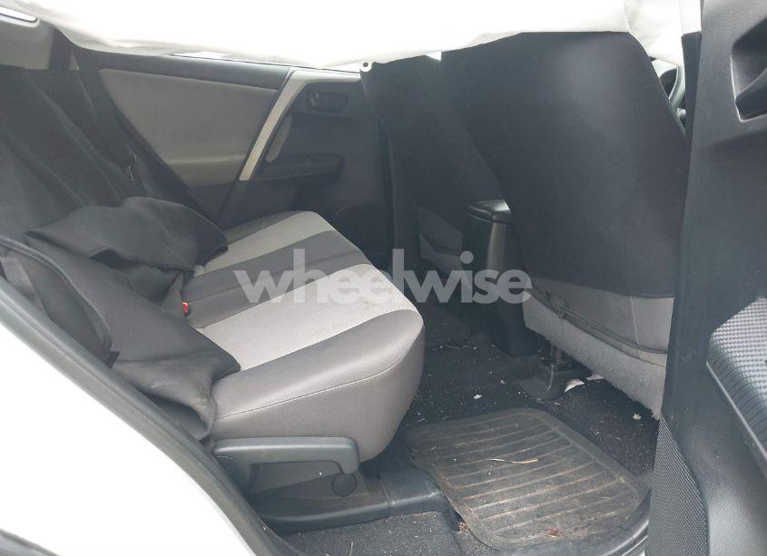 Photo 8 of 2014 Toyota Rav4 LE (VIN 2T3ZFREV8EW100266)