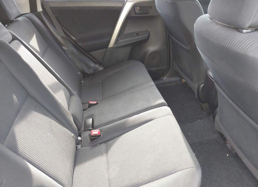 Photo 8 of 2015 Toyota Rav4 LE (VIN 2T3ZFREV8FW196627)