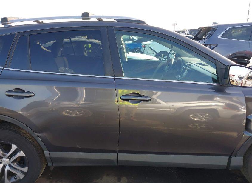 Photo 14 of 2016 Toyota Rav4 LE (VIN 2T3ZFREV8GW256049)