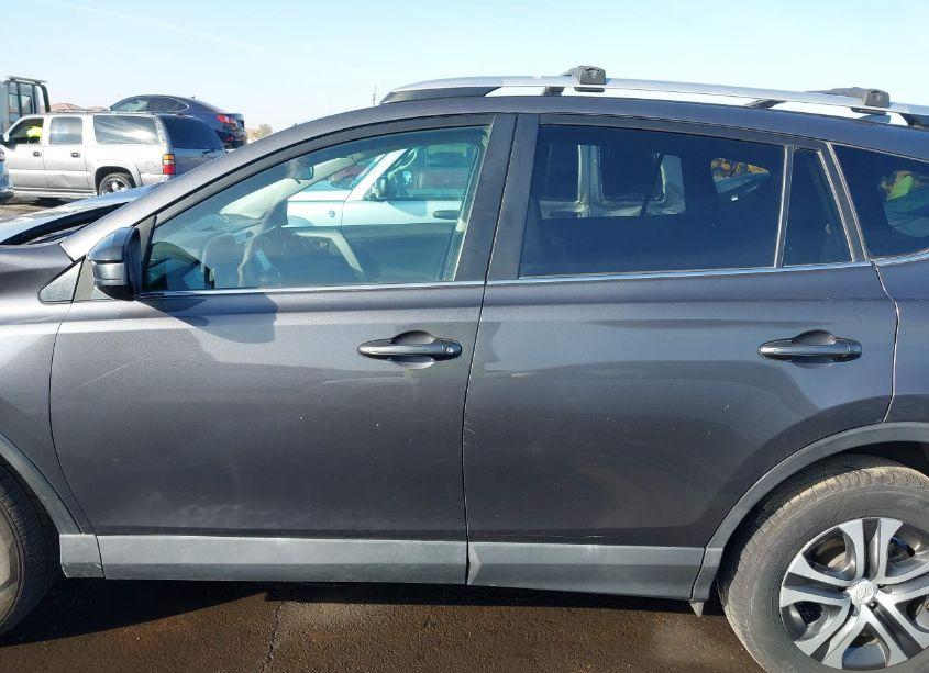 Photo 15 of 2016 Toyota Rav4 LE (VIN 2T3ZFREV8GW256049)