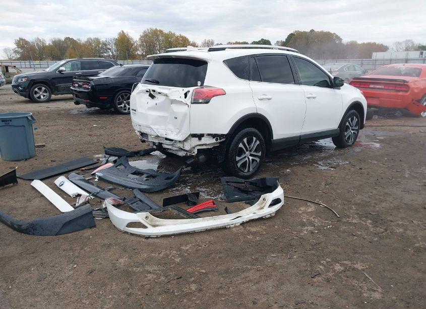 Photo 4 of 2016 Toyota Rav4 LE (VIN 2T3ZFREV8GW291433)