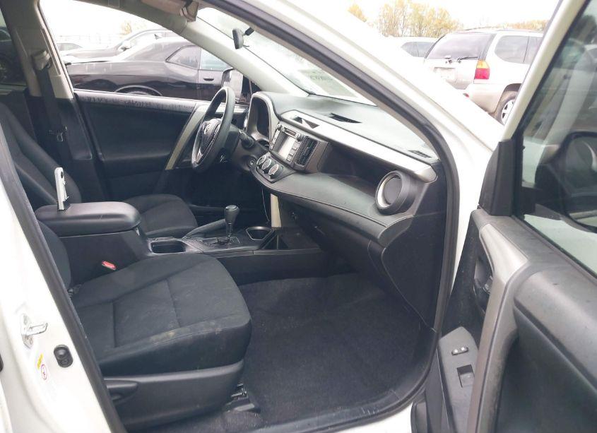 Photo 5 of 2016 Toyota Rav4 LE (VIN 2T3ZFREV8GW291433)