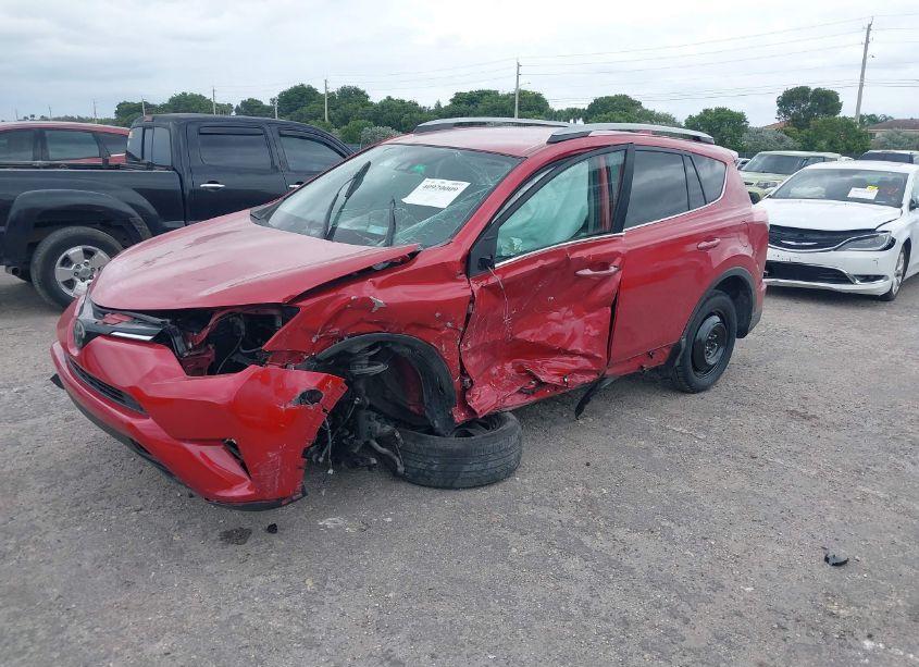 Photo 2 of 2017 Toyota Rav4 LE (VIN 2T3ZFREV8HW330796)