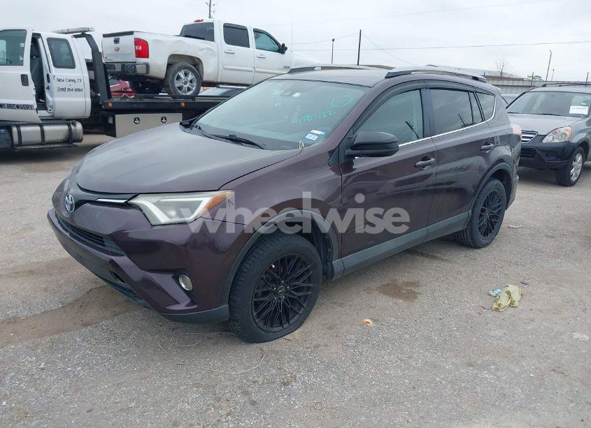 Photo 2 of 2018 Toyota Rav4 LE (VIN 2T3ZFREV8JW420407)