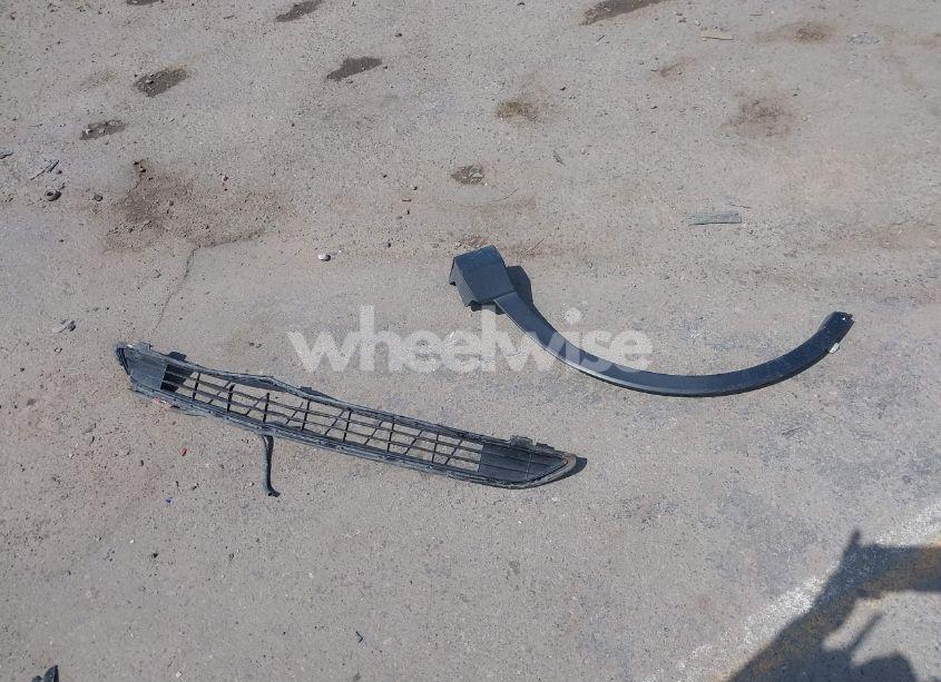 Photo 12 of 2018 Toyota Rav4 LE (VIN 2T3ZFREV8JW431133)