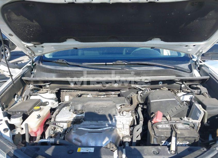 Photo 10 of 2018 Toyota Rav4 LE (VIN 2T3ZFREV8JW478209)