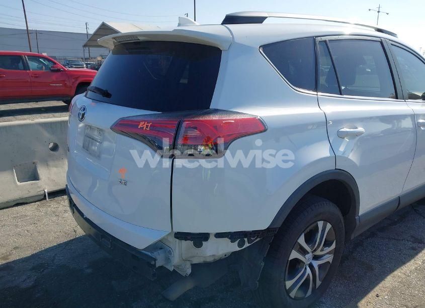 Photo 13 of 2018 Toyota Rav4 LE (VIN 2T3ZFREV8JW478209)
