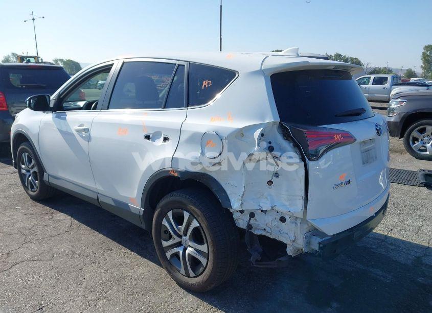 Photo 3 of 2018 Toyota Rav4 LE (VIN 2T3ZFREV8JW478209)