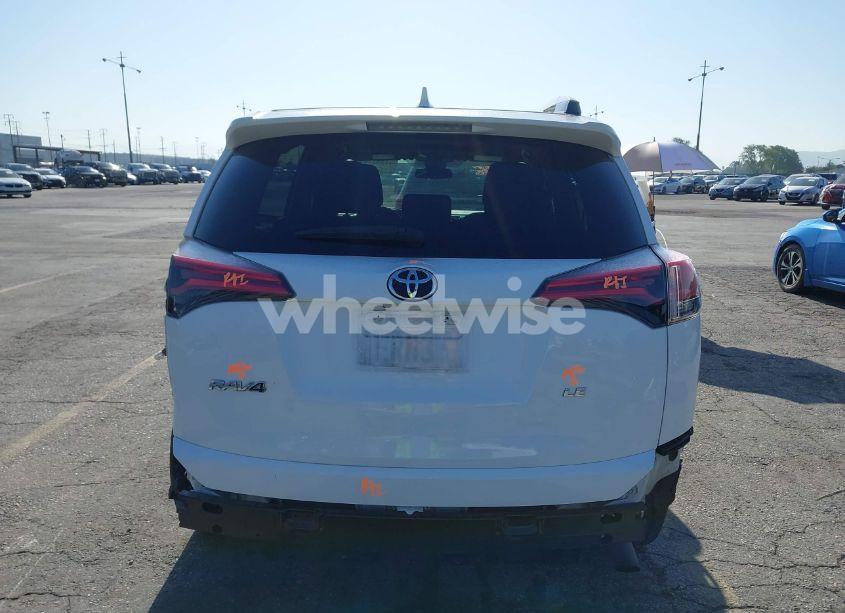Photo 6 of 2018 Toyota Rav4 LE (VIN 2T3ZFREV8JW478209)