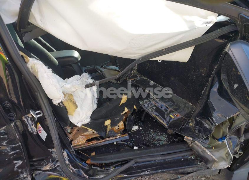 Photo 5 of 2018 Toyota Rav4 LE (VIN 2T3ZFREV8JW494572)